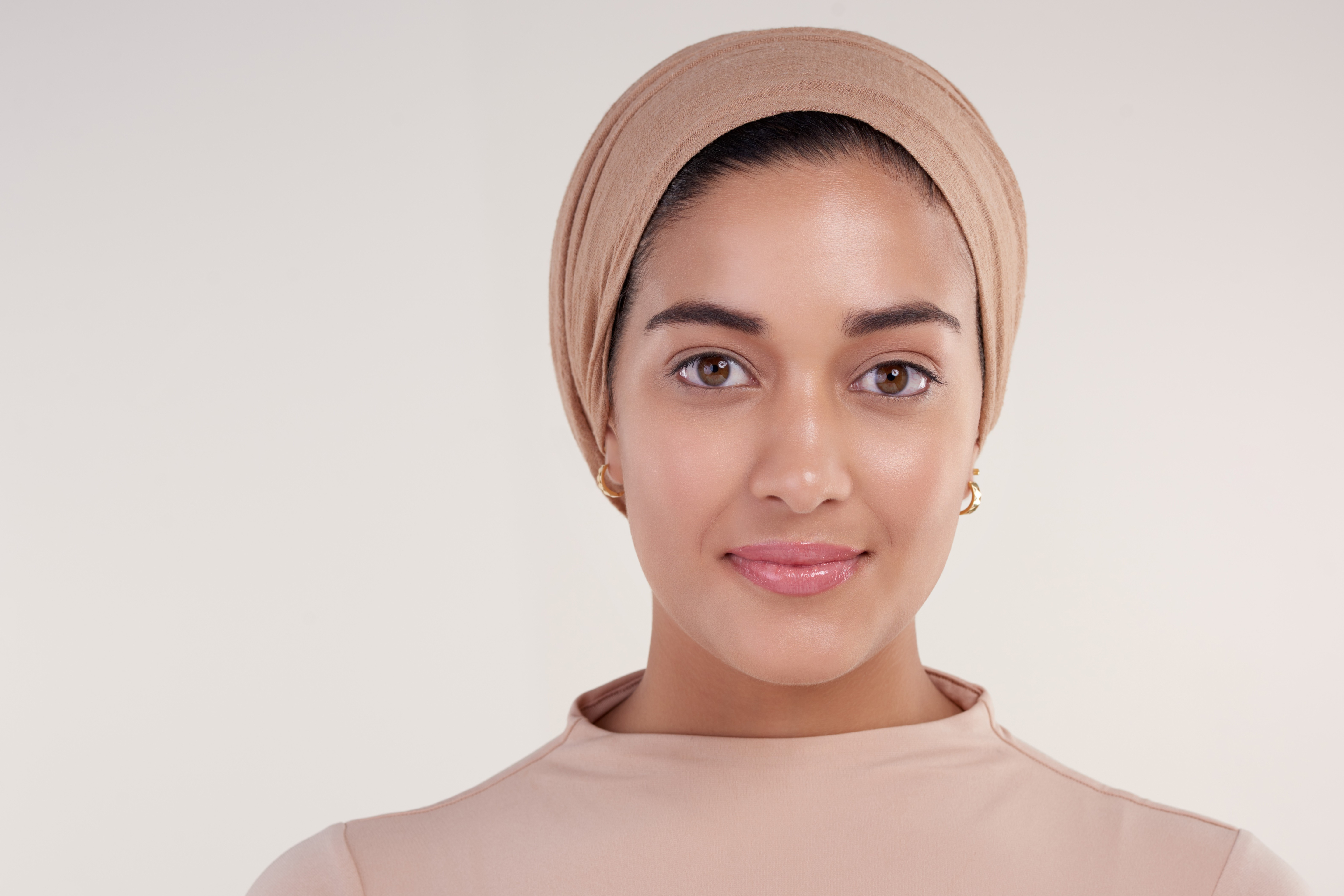 Skinimalism mit Naturmedin: Minimalistische Hautpflege für natürliche Schönheit